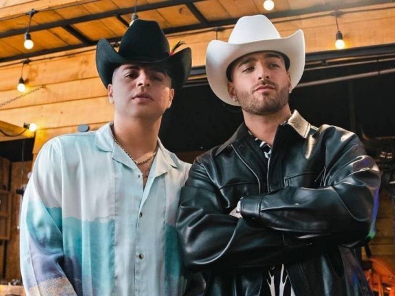 Maluma y Grupo Firme