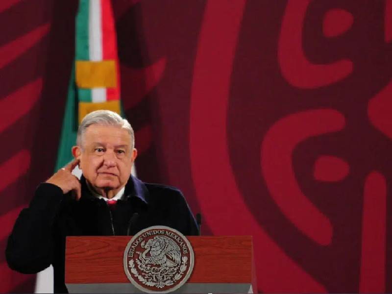 Reitera AMLO llamado a universidades a regreso a clases presenciales