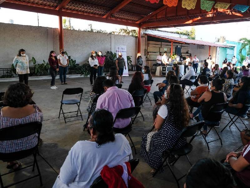 Permanente prevención a violencia de género y salud de mujeres