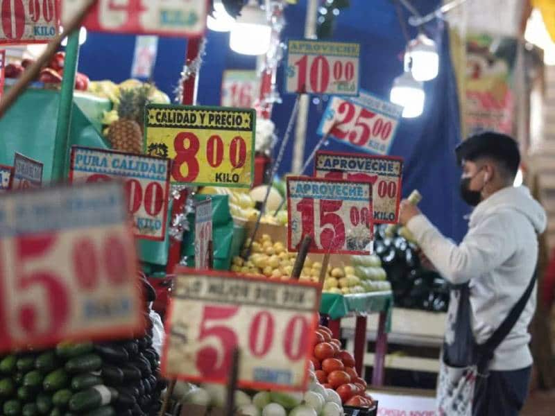 Inflación pega a jóvenes