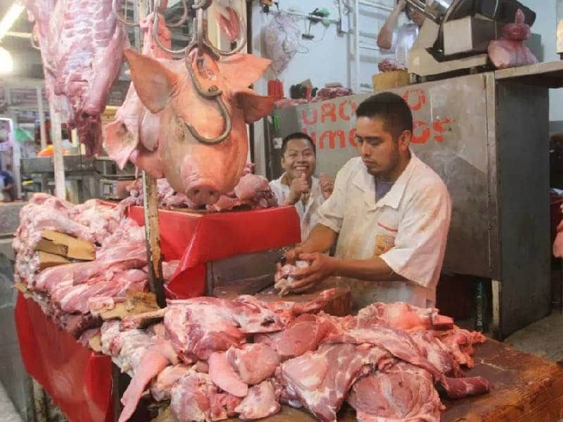 Se buscan carniceros mexicanos que quieran ganar 46 mil pesos en Canadá