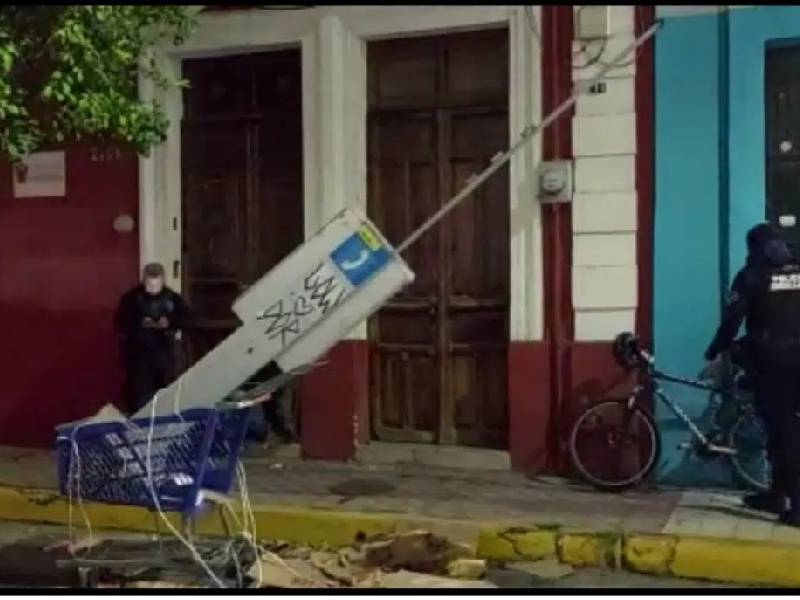 teléfono público