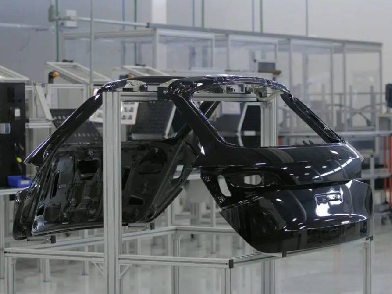 Canadá se une a México en disputa con EU por industria automotriz