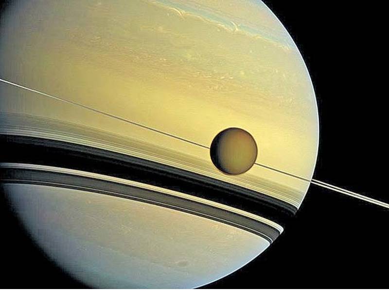 Saturno