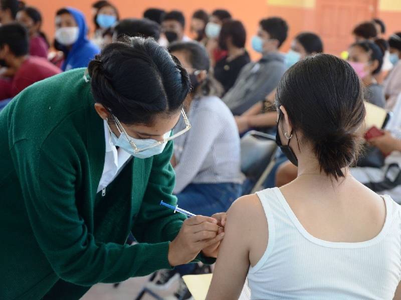 Avanza la vacunación en jovenes de 15 años en este 2022