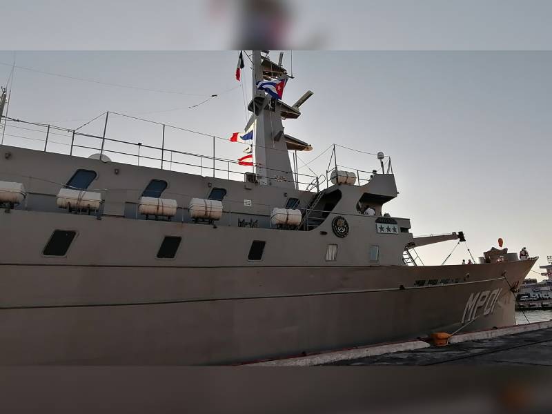 Llega ¡El Huasteco! a Cuba, barco mexicano cargado con libros