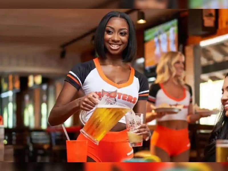 ¡Por antisocial!, habitantes rechazan que Hooters abra en su ciudad