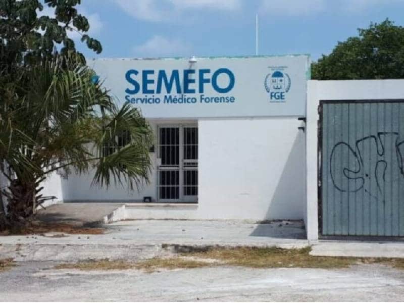 Avanza construcción de panteón forense