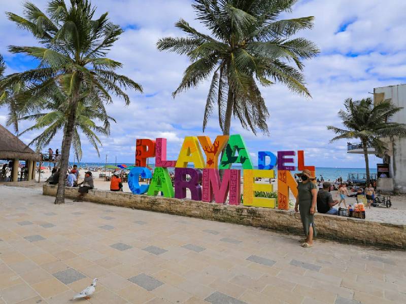 Accesos a playa tendrán iluminación ecológica