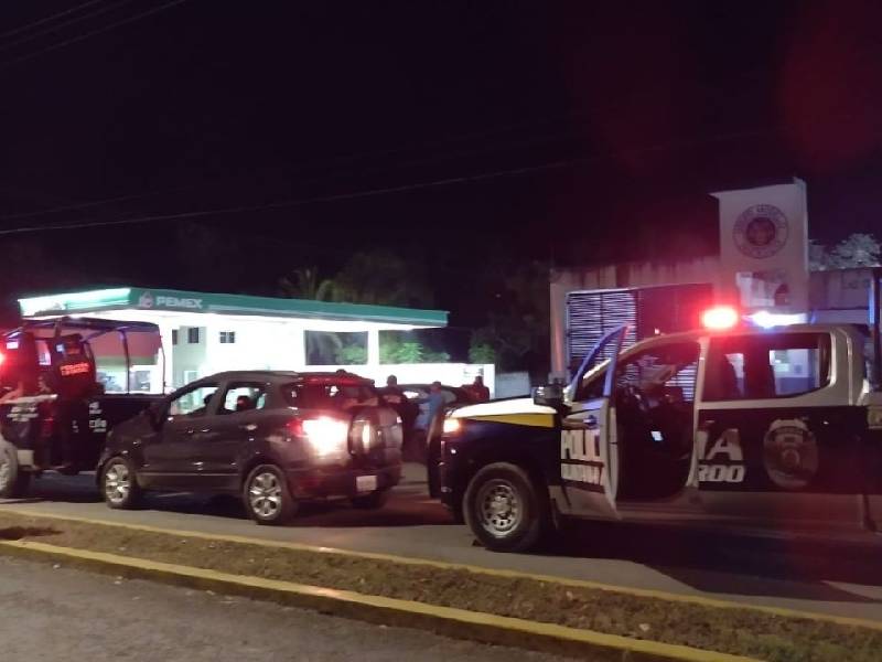 Caen un adulto y un adolescente con un arma de fuego en Tihosuco