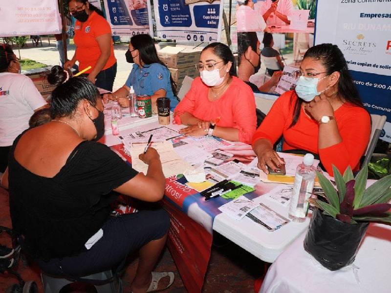 Acercan servicios municipales a Rancho Viejo