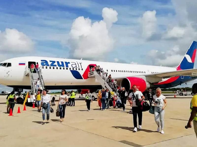 Rusia confirma que cancela sus vuelos hacia Europa, Canadá y México