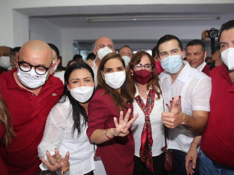 Unidad y fortaleza demostró Mara al registrarse antel el IEQROO
