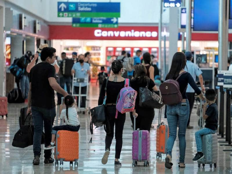 Ajusta SEDETUR cifras de turismo a Quintana Roo en 2021