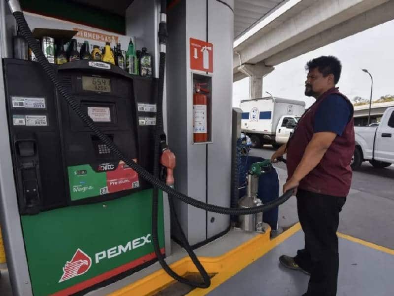 Excedentes del petróleo, para subsidiar combustibles: AMLO