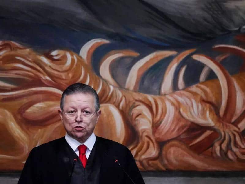 El patriarcado va a caer, señala Arturo Zaldívar