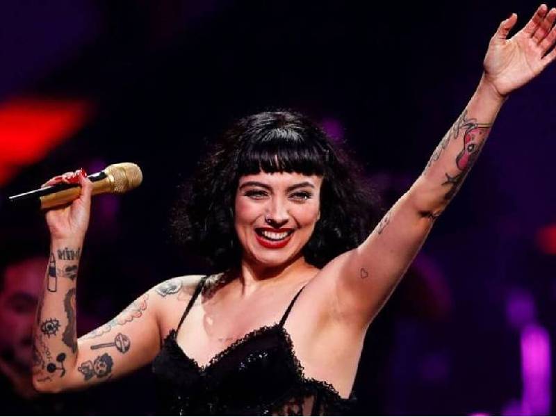 Mon Laferte anuncia su regreso a escenarios con el estreno ¡Good Boy!