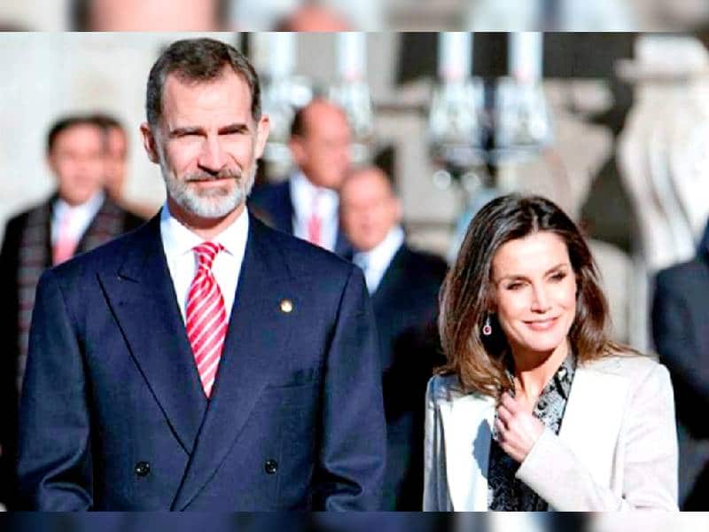 ÔÇÿTundenÔÇÖ a reyes de España por hablar de trabajo