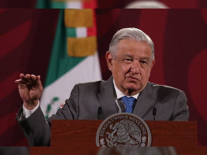 Soy pobre frente a algunos periodistas: AMLO
