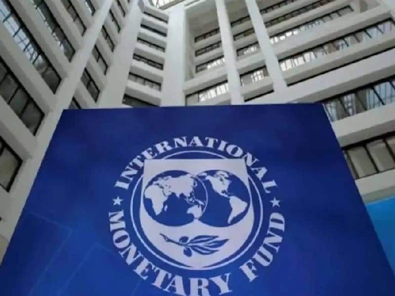 PIB de Ucrania puede caer hasta 35%: FMI