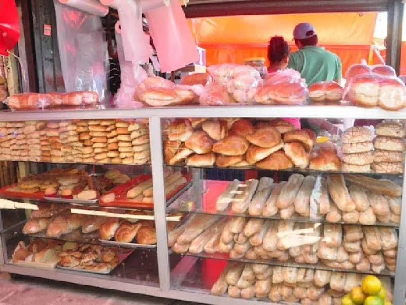 Golpe al bolsillo de campechanos; subirá el precio del pan