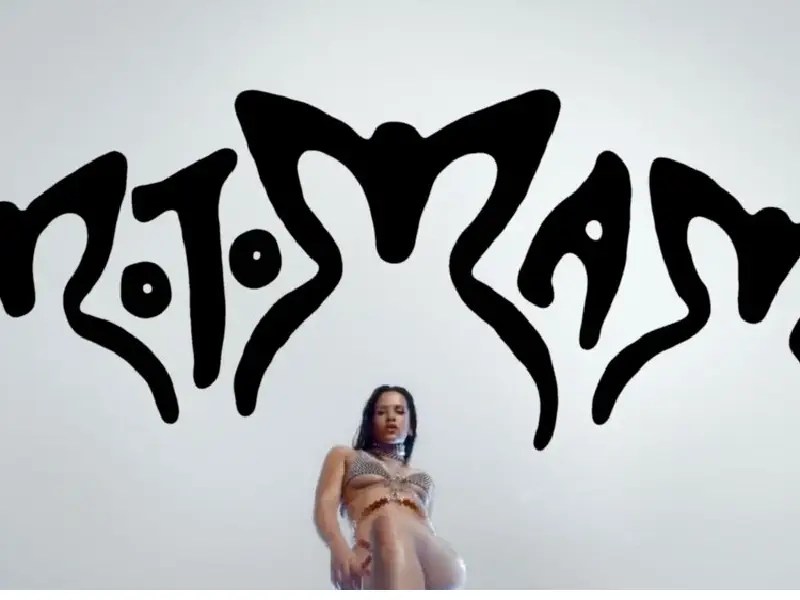 Rosalía presenta ÔÇÿMOTOMAMIÔÇÖ en TikTok