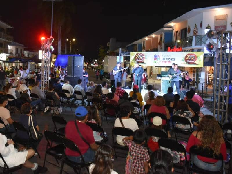 Presentan "Encuentros Literario 2022" en Chetumal