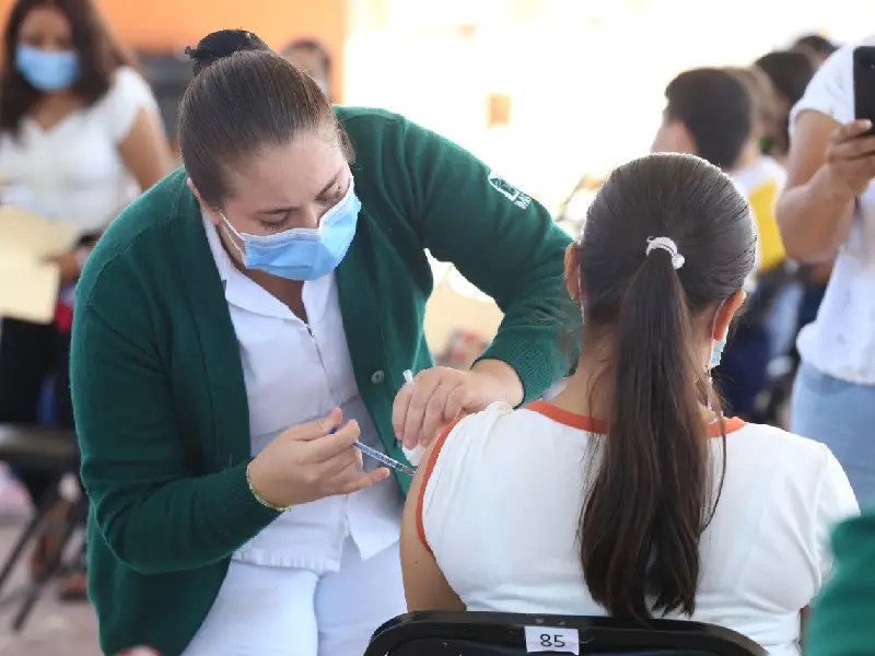 Jornadas de aplicación de la tercera dosis de Astra Zéneca