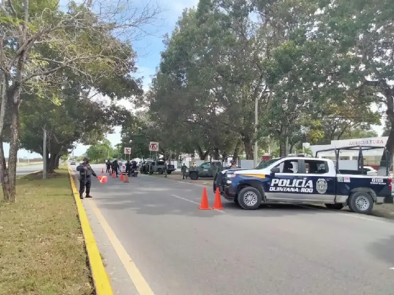 Inician operativos presenciales en las escuelas de nivel básico