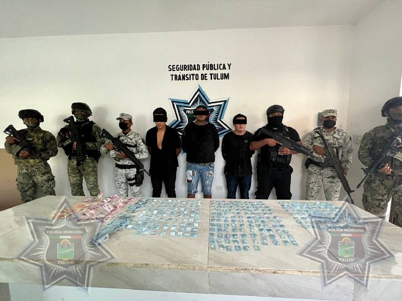 Detiene a tres jóvenes con droga en Tulum