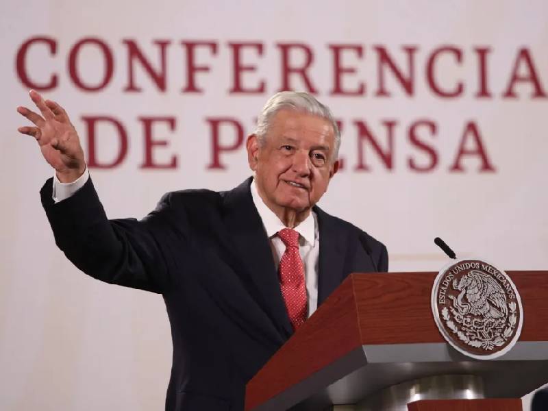 Plantea AMLO eliminación de plurinominales
