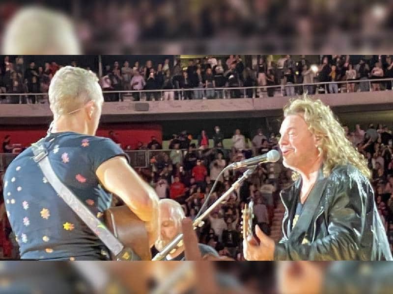 Coldplay entona "Rayando el Sol" junto a Maná