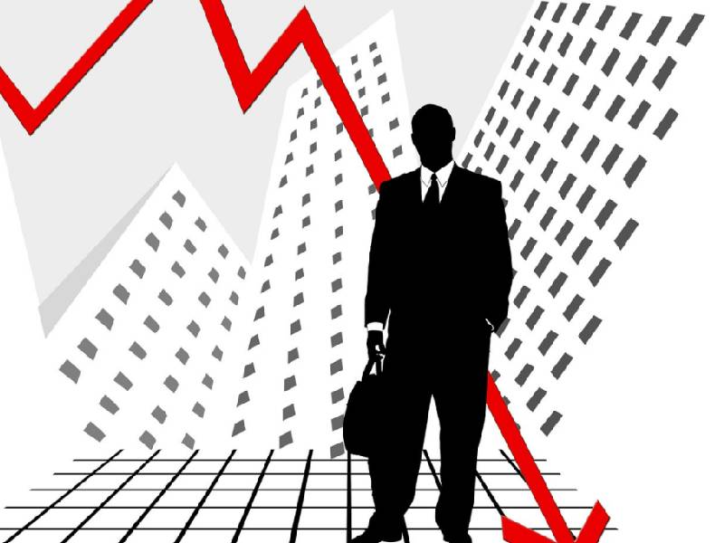 Retrocede 1.7% crédito de la banca comercial al sector privado
