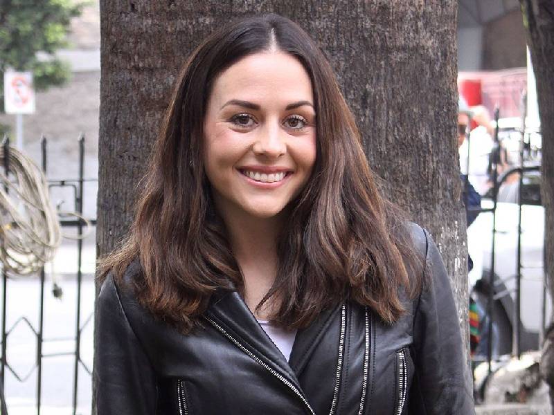 Así defendió Zuria Vega a su hijo por usar vestidos