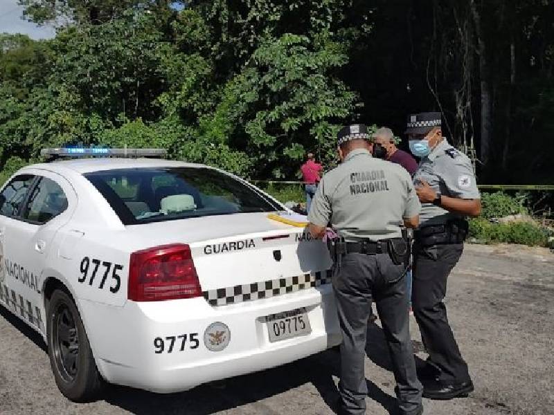 Hijos reciben a su padre que estuvo perdido 1 día en el monte