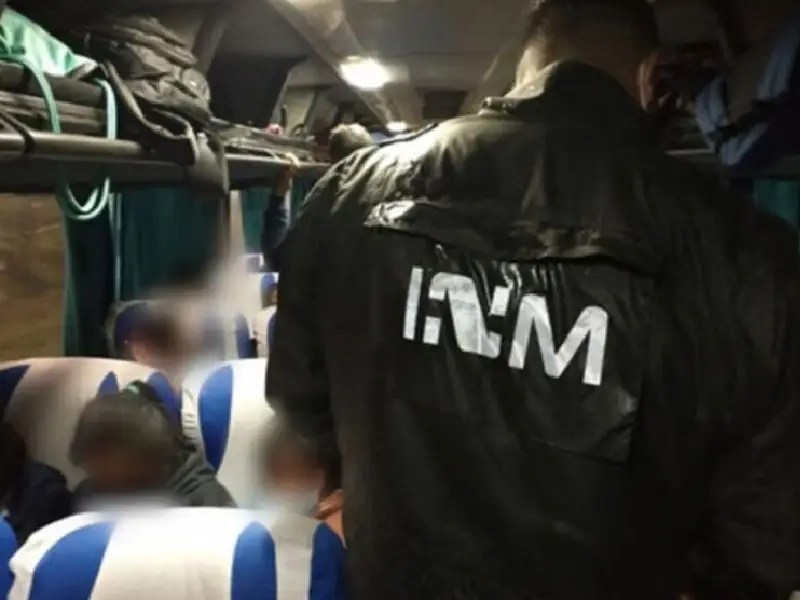 Carecen de certificación 104 funcionarios del INM