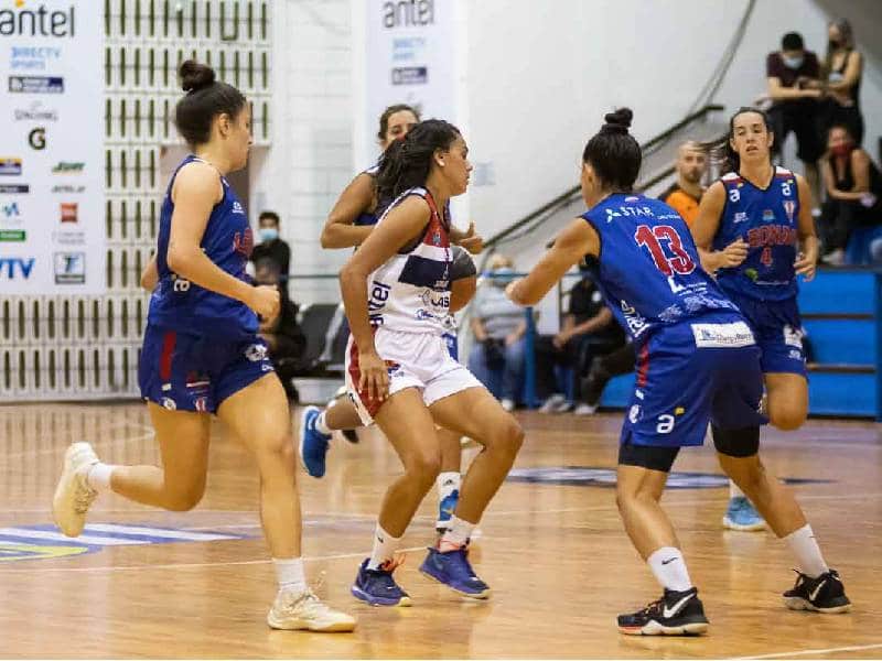 ¡Hoops for Her! Torneo de baloncesto exclusivo para mujeres