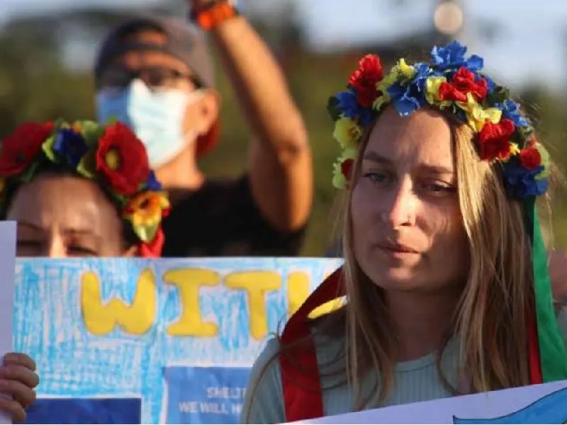 Recolectan víveres para ucranianos en Quintan Roo