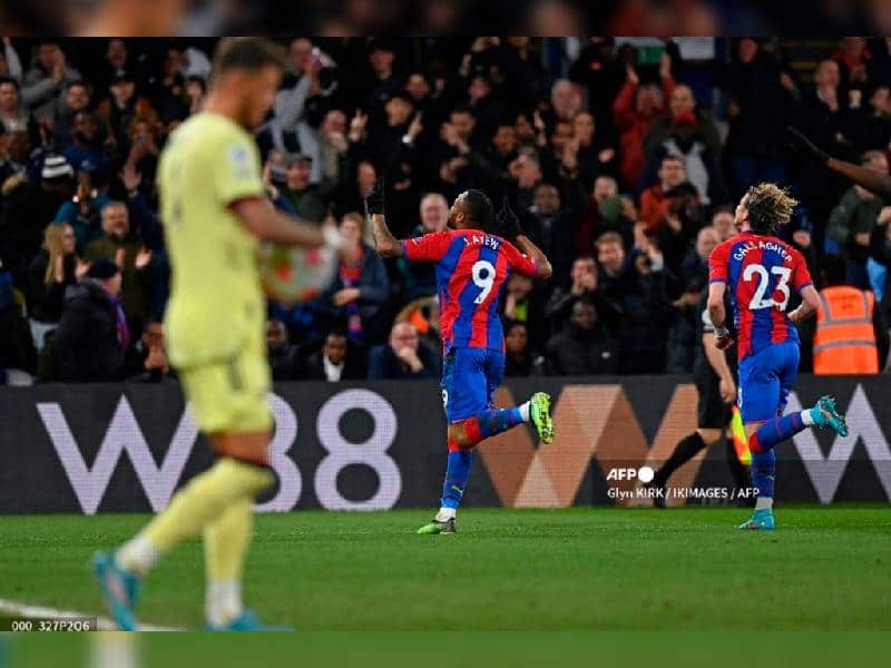 Arsenal naufraga en derbi ante Crystal Palace; Marcelo Flores se queda en la banca