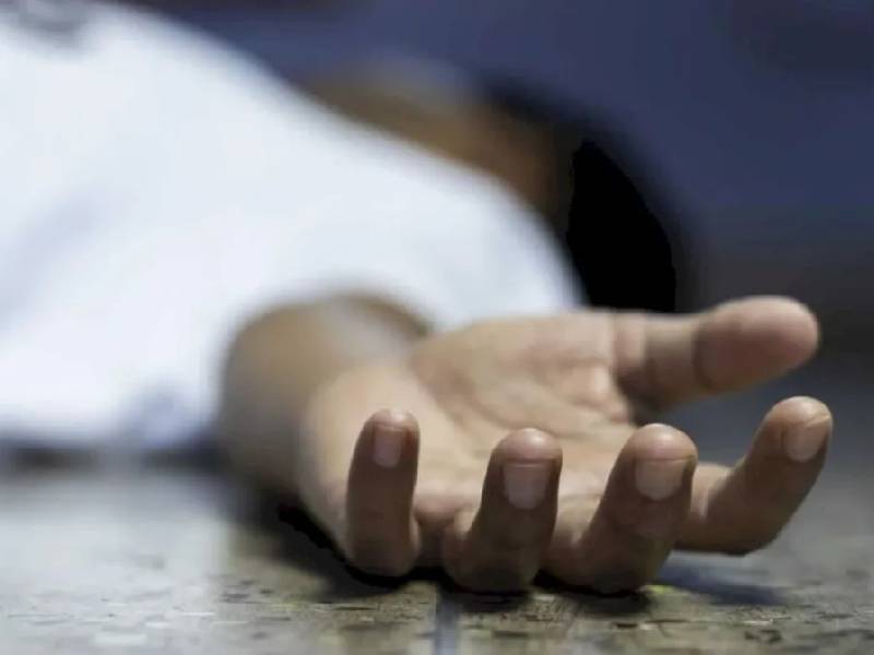 Por andar de ¡juguetón! con su prima, joven recibe golpiza del novio y después muere