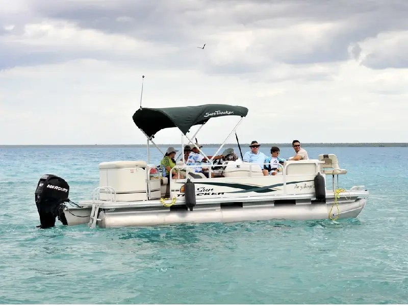 embarcaciones en Bacalar