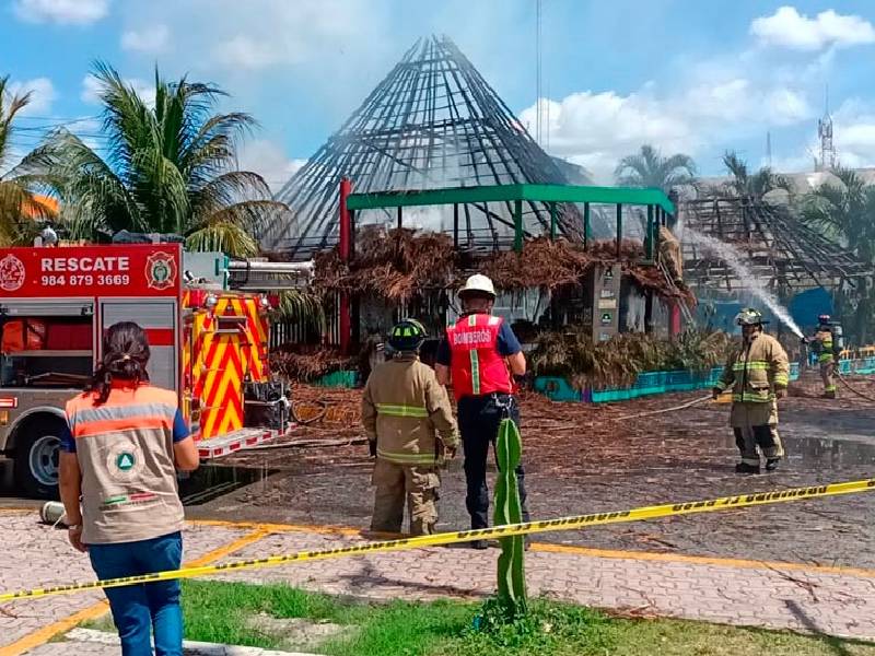 En Solidaridad prevén hacer censo de palapas con apoyo de drones