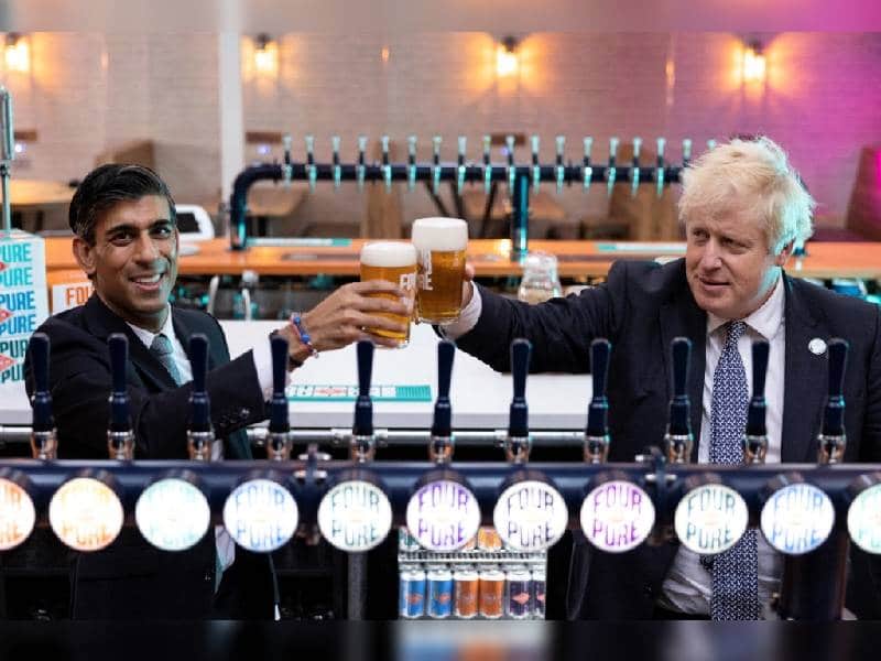 Multado, Boris Johnson, tras armar ÔÇÿfiesta CovidÔÇÖ