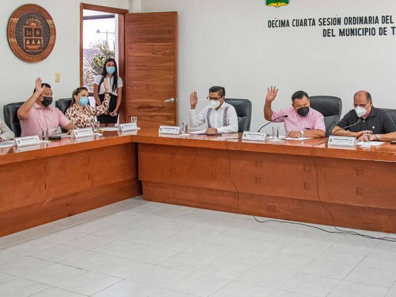Cabildo de Tulum valida y toma protesta a nuevas autoridades de Chanchén Palmar y Hondzonot