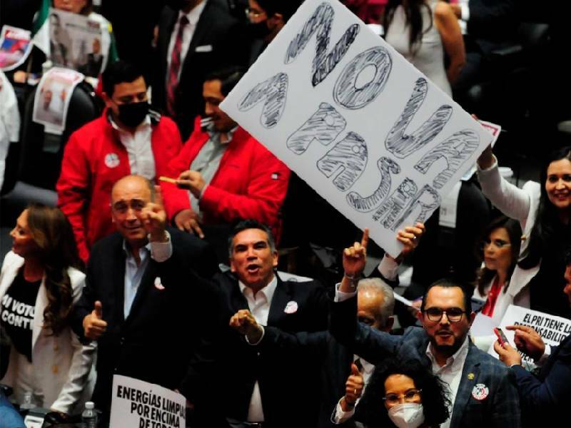Reconoce CCE labor de los legisladores en el debate de la reforma eléctrica