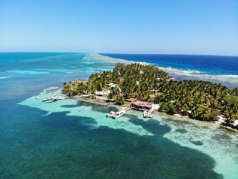 Airbnb y Gobierno de Belice firman acuerdo de colaboración mutuo