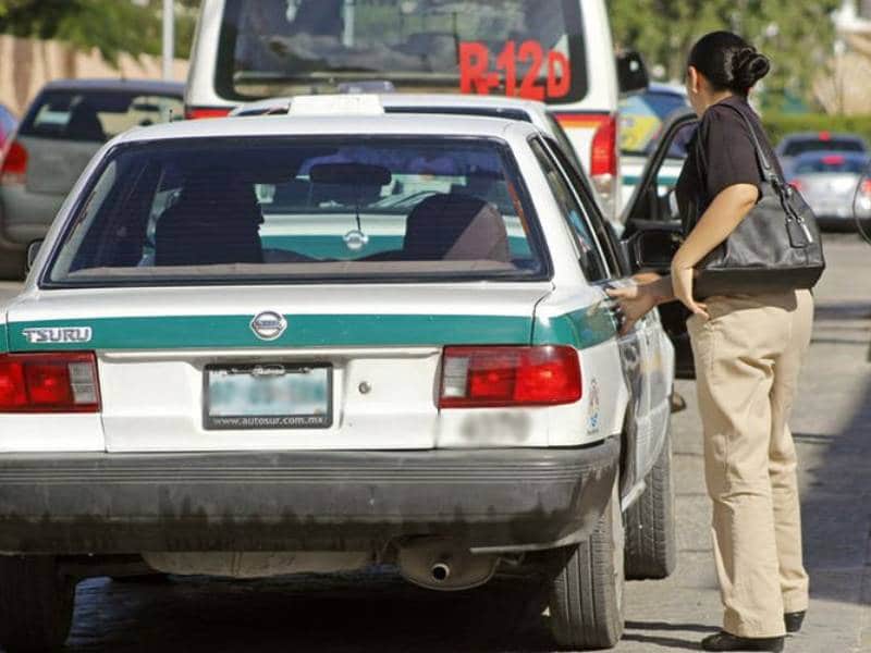 Circulan taxistas sin contar con póliza de seguro