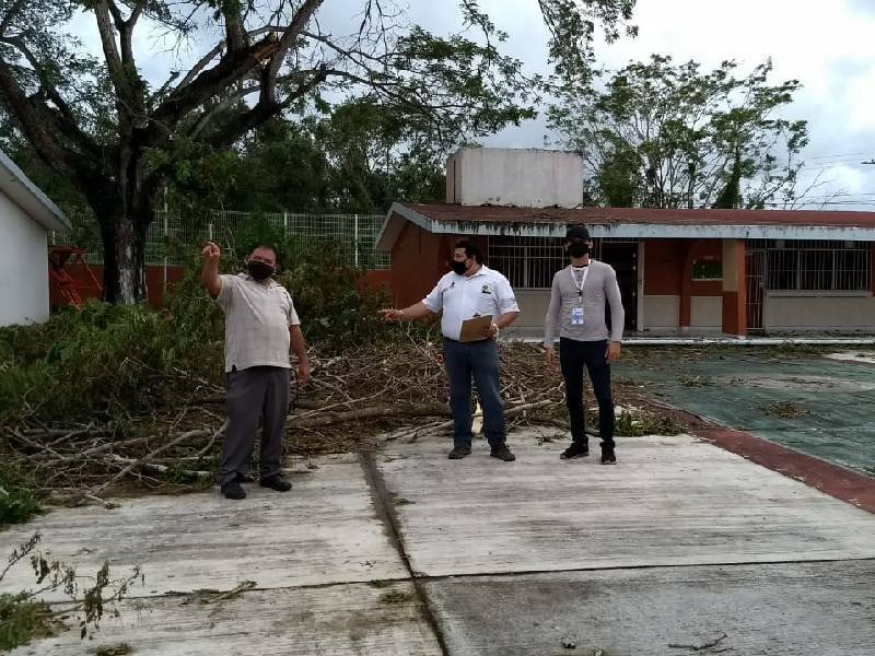 Autoridades de los tres niveles trabajarán para restaurar planteles escolares