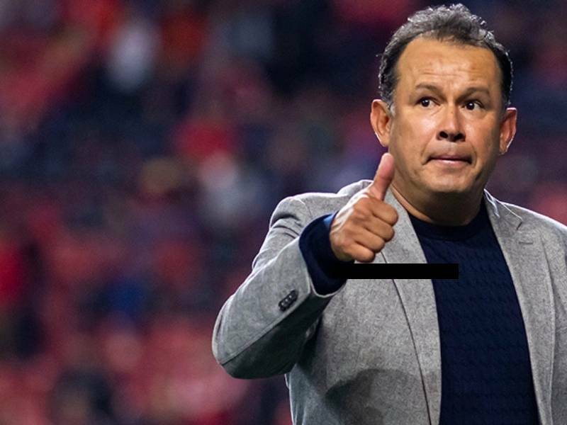 Juan Reynoso se despide del Cruz Azul