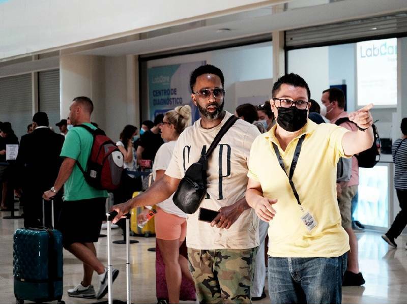 El aeropuerto de Cancún, con 485 operaciones y una conexión con 16 países